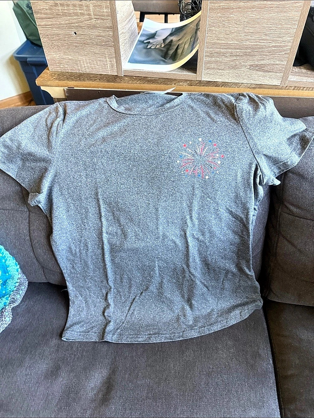 Graphic American Flag and Fireworks Short Sleeve Tee in Heather Gray